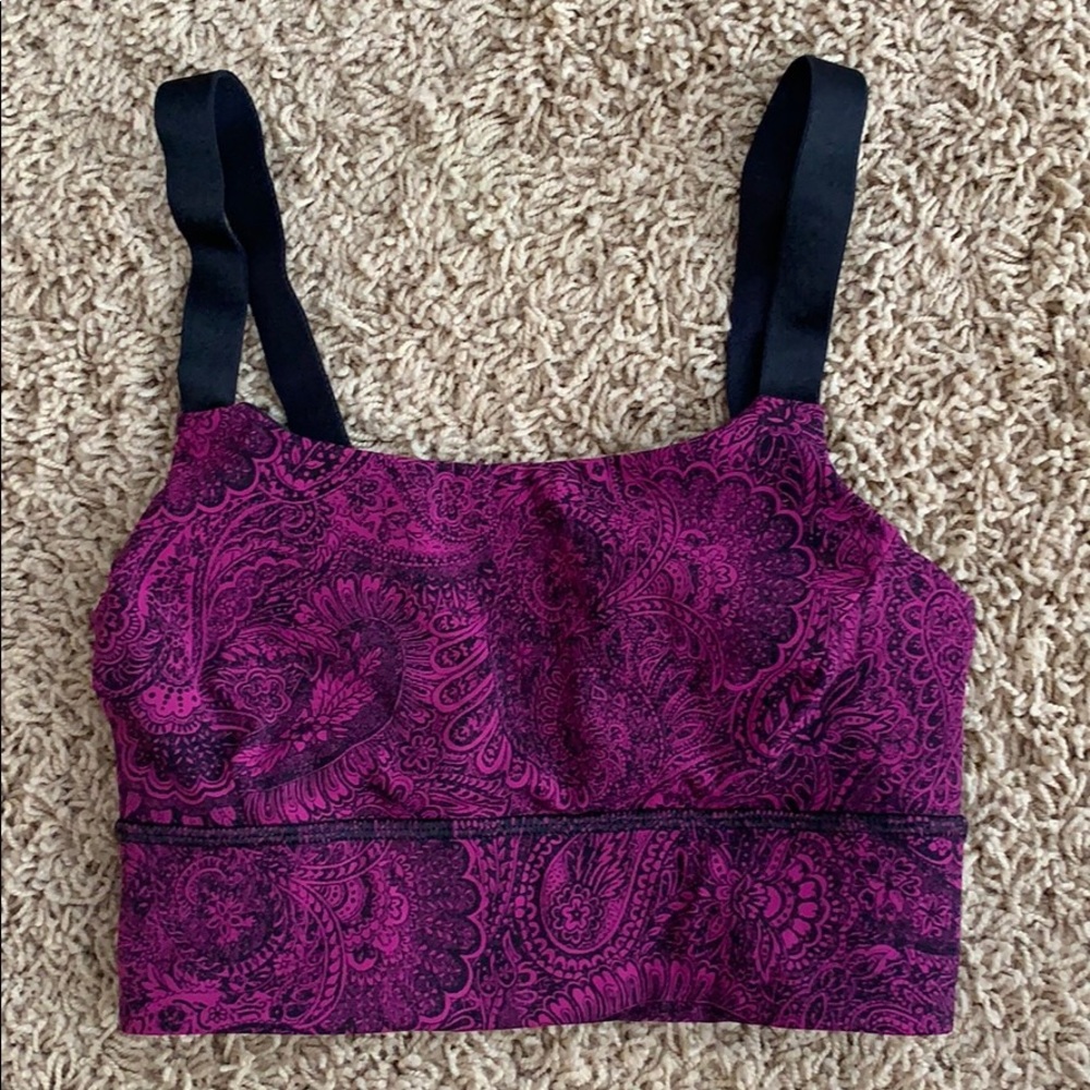 Sports bra
